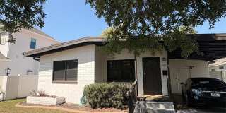 1137 OAKS BOULEVARD Gallery 1