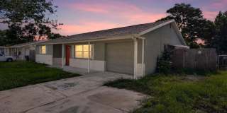 Charming 4BR House in New Port Richey Gallery 1