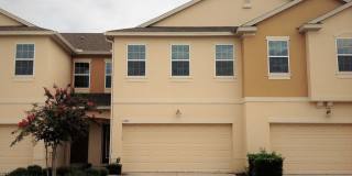 Amazingly Upgraded 3 bd / 2.5 ba Townhome ! Gallery 1