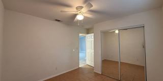 Unfurnished - Long term - Salt water Pool Gallery 15