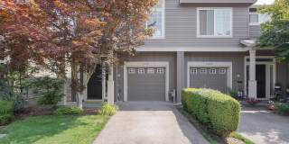 Fabulous 3 BD* 2.5 BA In Popular Arbor Reserve Townhome Community! **Minutes From Tanasbourne Shopping Center** Spectacular Location!* Gallery 1