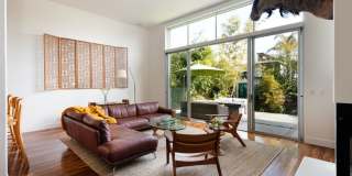 2217 Grand Canal Gallery 10