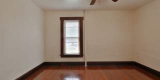 Large 4 Bedroom North Campus Townhouse - 1st house from High Street Gallery 16