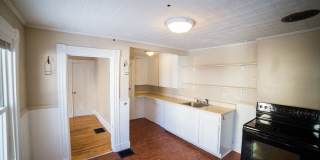 11 Cottage St Gallery 1
