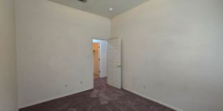 RENT REDUCTION - AVAILABLE NOW! Gallery 16