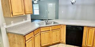 1460 W Junction Street Gallery 4