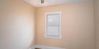 Nice 3 BR Rental Near Downtown Gallery 19