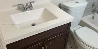 890 NW 22nd Ct Gallery 17