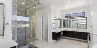 47 Pristine Glen Street Gallery 48