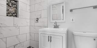 Beautifully Renovated 3 Bedroom 2.5 Bathroom Rental with study in McElderry Park VOUCHER Holders Wanted Gallery 4