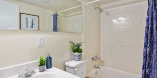 Parkway Apartments Gallery 6