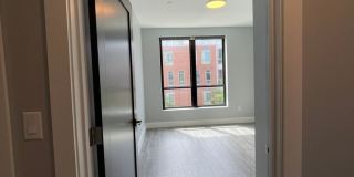 Charming 3 Bedroom-No Broker Fee Gallery 1