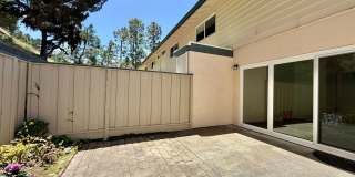 Renovated Townhome in Linda Mar Gallery 26