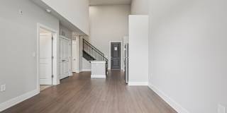 915 Glenwood Apartments at Grant Park Gallery 34
