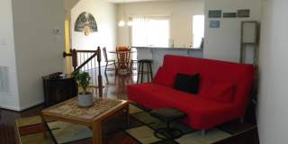 652 E CHESTNUT Street Gallery 6