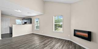 Diamond Ridge Townhomes Gallery 4