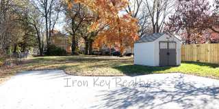 2201 South Claremont Avenue Gallery 14
