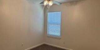 15905 Wolf Creek Way Gallery 29
