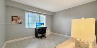 3300 W Rolling Hills Cir Gallery 13