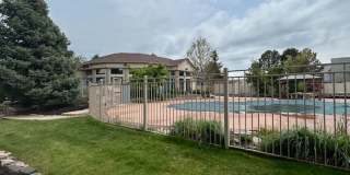 Great Littleton Condominium with Garage Gallery 3