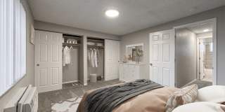 Hidden Lake Gallery 36