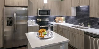 Oak Street Lofts Gallery 2