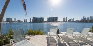 3215 NE 184th St Gallery 1