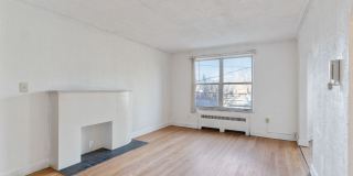 MANDERSON 17701 - R - BOSTON EDISON TOWERS LLC - 17701 MANDERSON DETROIT, MI 48230 Gallery 24