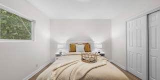 643 Pacific St Gallery 16