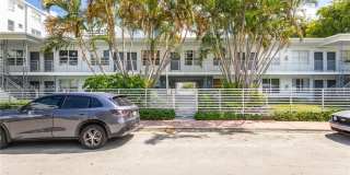 2445 Lake Pancoast Dr Gallery 16