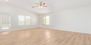 4542 N 111TH Drive Gallery 10