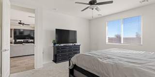 4 Bedroom Single Family Home in Surprise Gallery 17