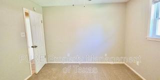 1310 Ray Berglund Blvd. Gallery 25