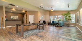 Oak Tree Park Apartments Gallery 18