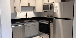 **SLEEK 1 BEDROOM/1 BATHROOM/LOFT/1 CAR GARAGE CONDO IN MESA (BROWN RD & CENTER ST)** Gallery 1