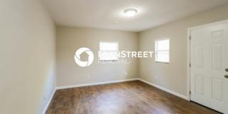 9933 Lake Drive Gallery 13