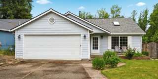 307 NW Angela Lane Hillsboro, OR 97214 Gallery 1