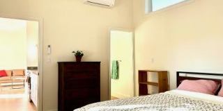 1525 Ada Street Gallery 7