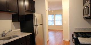 6975 N Greenview Ave Gallery 1