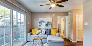 The Madrid Gallery 44