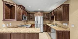 4200 N Miller Rd #408 - 2 Bedroom, 2 Bath Condo in the heart of Scottsdale! Gallery 8