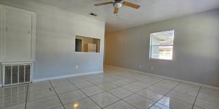 Charming 3-Bedroom, 2-Bath Home with Bonus Room and Detached Garage in Lakeland!! Gallery 6