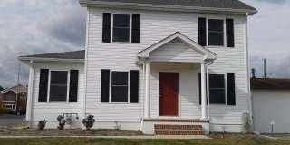 1147 S GOVERNORS Avenue Gallery 1