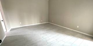 Beautiful 3 Bedroom Home on Desert Lakes Golf Course! Gallery 30