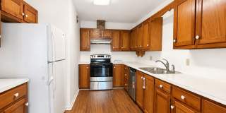 3 Bedroom House Off Old Jefferson Gallery 1