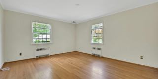 29 Old Orchard Road Gallery 21
