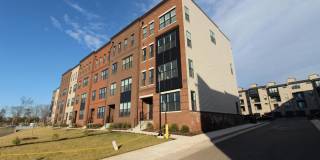 22383 ROANOKE RISE Terrace Gallery 1