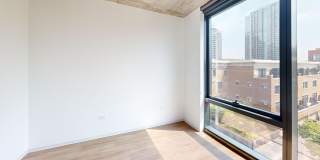 Nevéseno Gallery 84