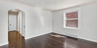 $1300 3 bedroom bungalow Gallery 4