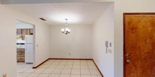 9017 Manchester Lane Gallery 11